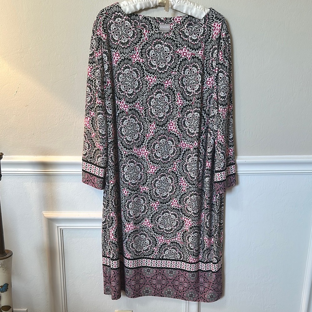 Elegant Pink and Black Patterned Dress